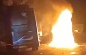 अहिल्यानगर: लक्झरी बस व कारचा भीषण अपघात, आगीत कारचालकाचा जागीच होरपळून मृत्यू accident involving a luxury bus and a car, the driver of the car died on the spot after being burnt in the fire